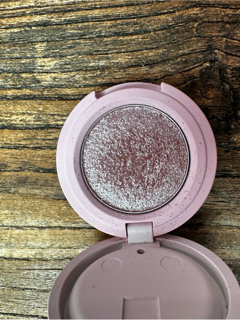 Kaja Beauty Bento Bouncy Shimmer Eyeshadow Trio — Pink Gradient - Picture 5 of 6